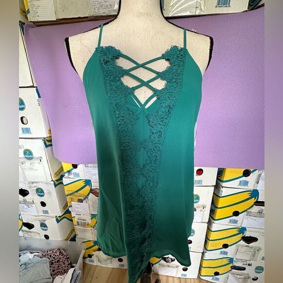 NWT GIGIO Top - Picture 1 of 3